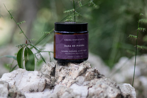 Crema hidratante Lavanda . Casa de Piedra